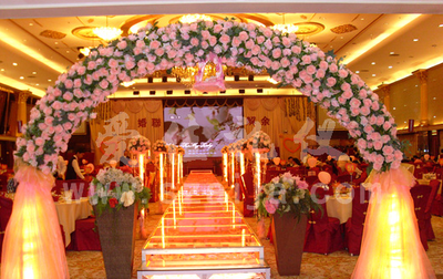 专业礼仪策划，为您的每一刻注入匠心与温度